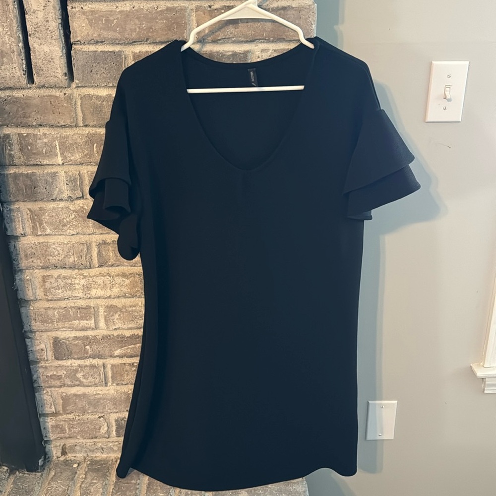 Masini flutter sleeve XL little black dress simple so cute above knee NWOT